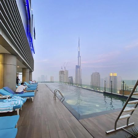 Aliving Luxury 2Br With Infinity Pool At Paramount Hotel Midtown Close To Dubai Mall & Burj Khalifa Exteriör bild