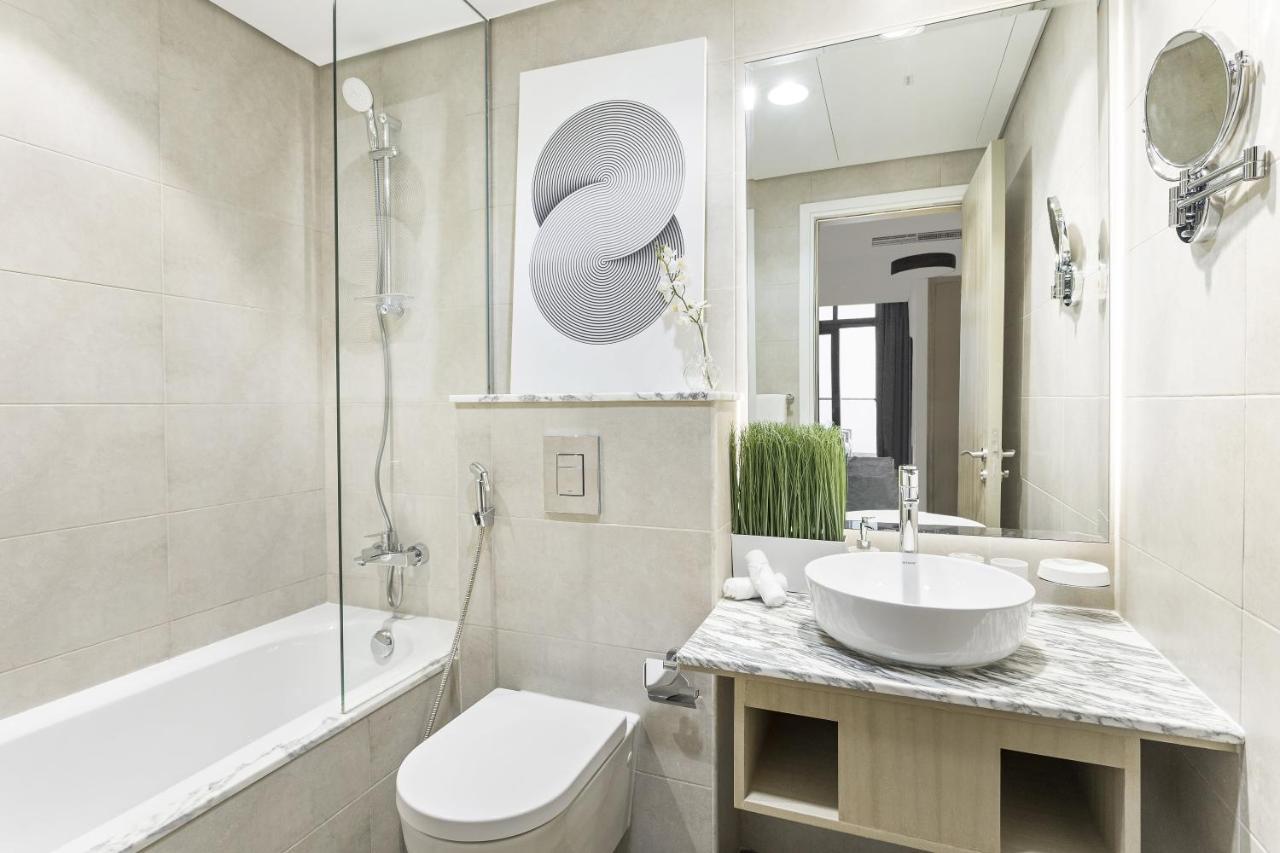 Aliving Luxury 2Br With Infinity Pool At Paramount Hotel Midtown Close To Dubai Mall & Burj Khalifa Exteriör bild