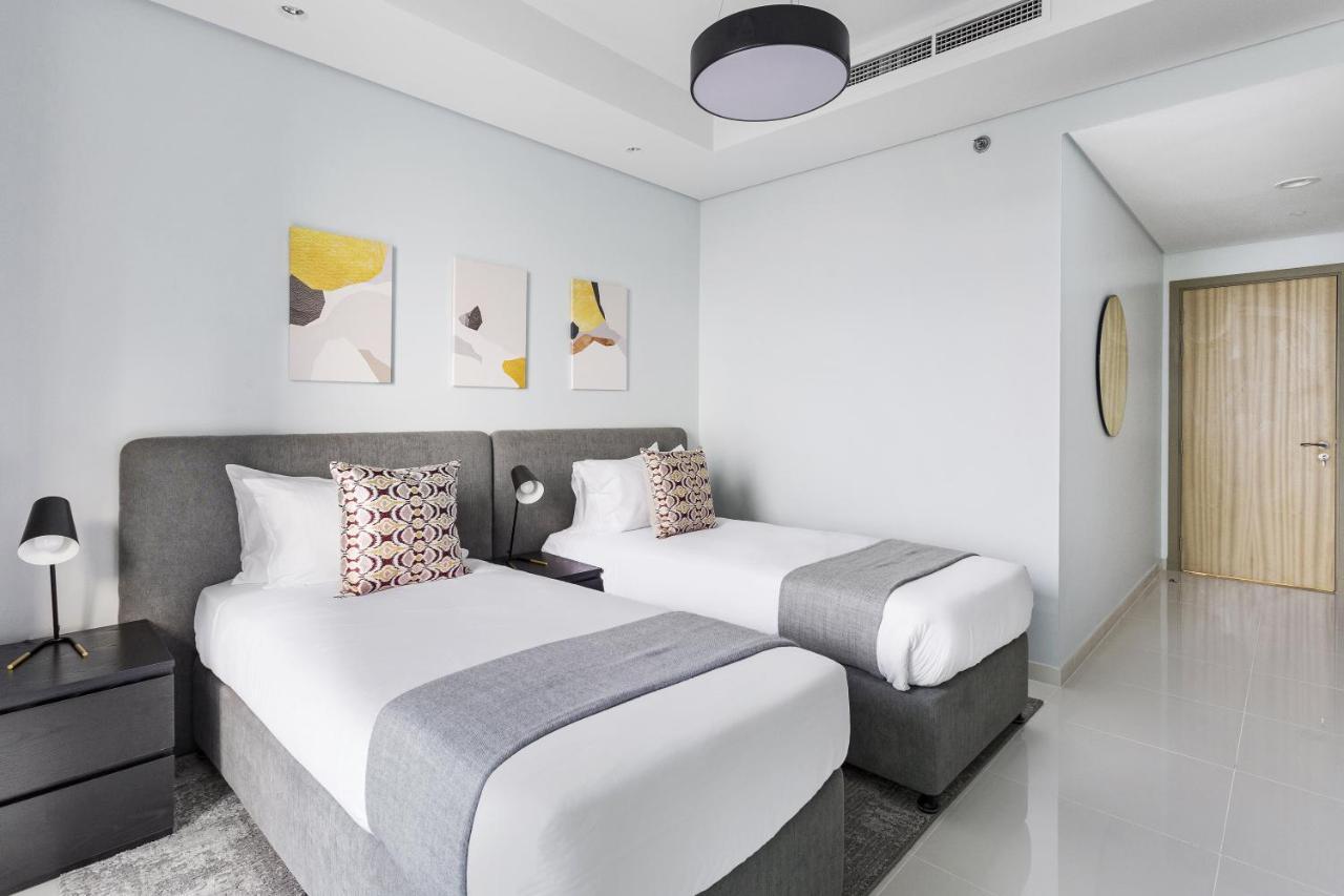 Aliving Luxury 2Br With Infinity Pool At Paramount Hotel Midtown Close To Dubai Mall & Burj Khalifa Exteriör bild